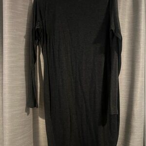 Grey long sleeve midi-dress